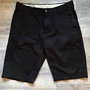 Volcom Men's Black Shorts‎